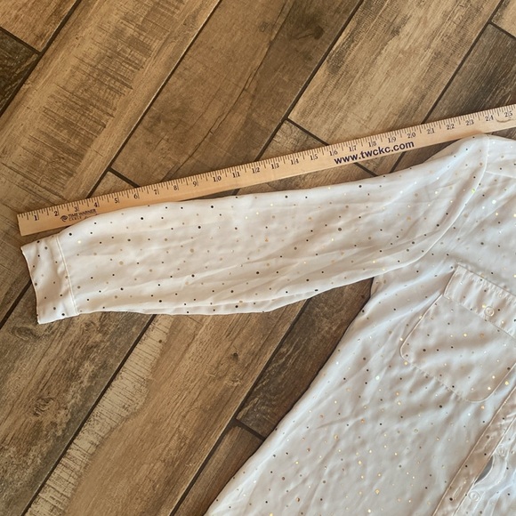 🆕 Coral Bay White Blouse with Gold polkadot blouse - Picture 10 of 11